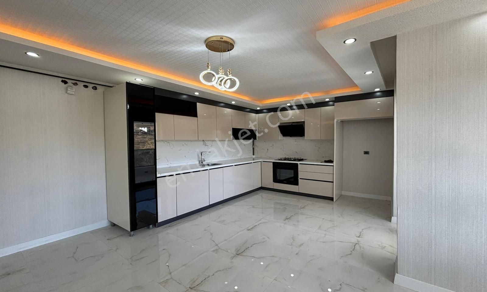 Bulvar Gayrimenkul Güvencesiyle Muhteşem Mimarisi İle Sıfır 2+1! - Görsel 23