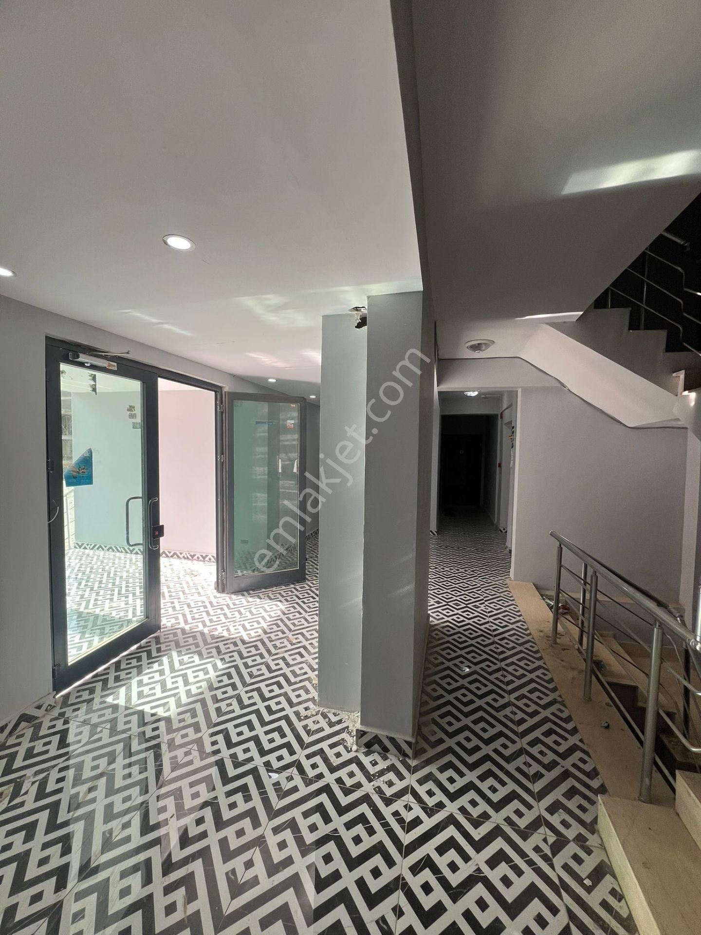 Kulepark~farkıyla~çok~geniş~40~m2net~oturumlu~1+1~hemen~teslim - Görsel 2