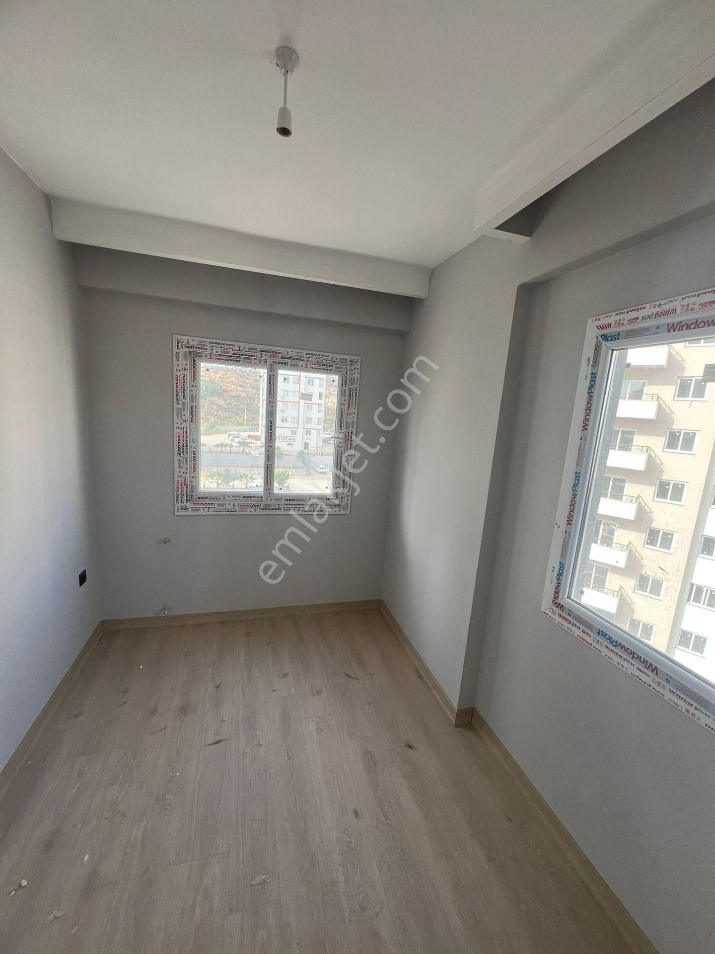 Kulepark~farkıyla~çok~geniş~40~m2net~oturumlu~1+1~hemen~teslim - Görsel 9