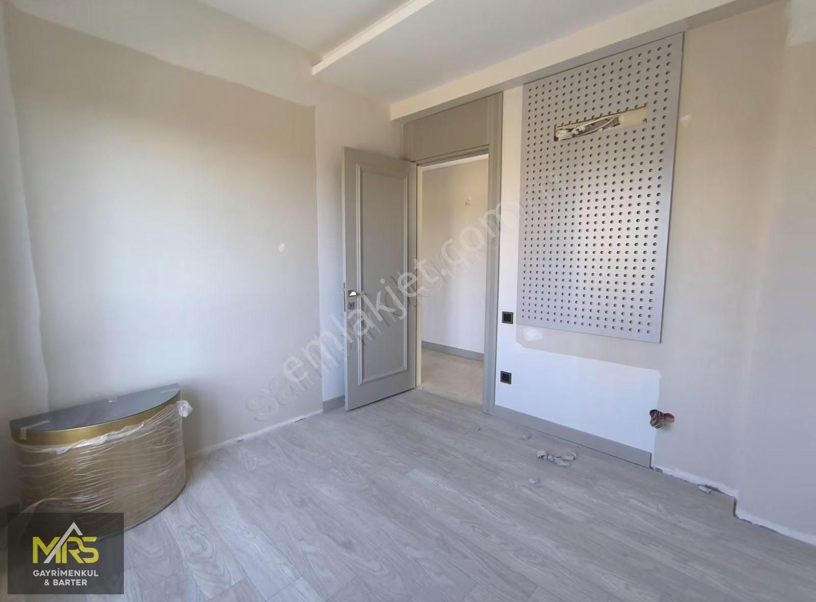 Mrs Gayrimenkulden 50.yıl Mah. Satılık 3+1 Bağımsız Mutfak Daire - Görsel 9