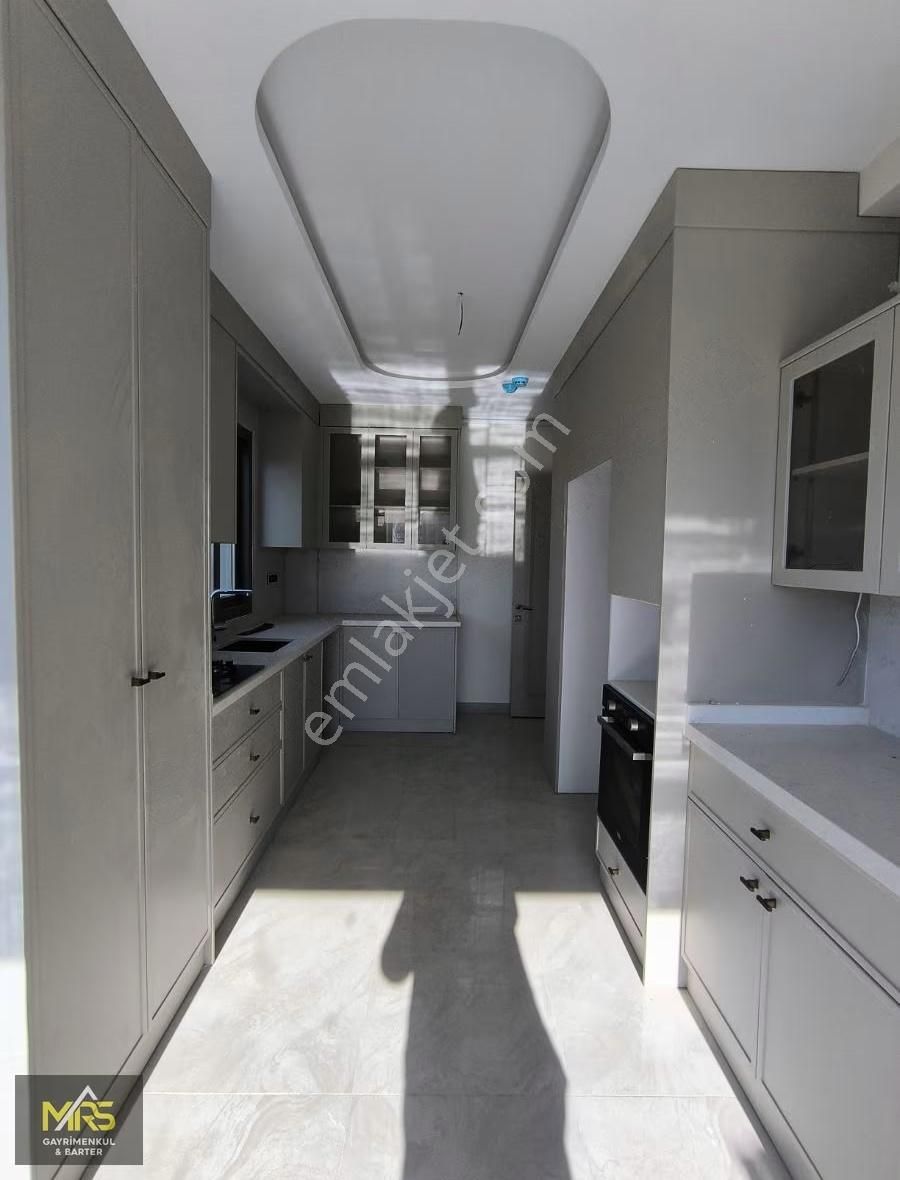Mrs Gayrimenkulden 50.yıl Mah. Satılık 3+1 Bağımsız Mutfak Daire - Görsel 13