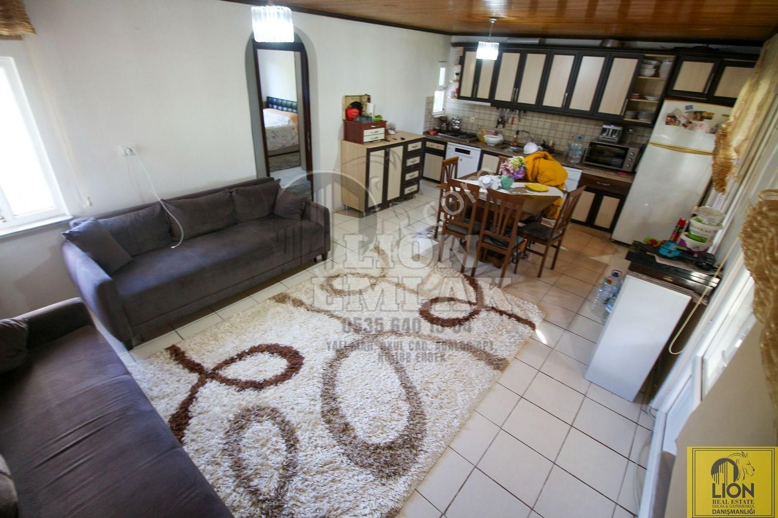 🟨⬛lıon Emlak'tan Erdek Yukarıyapıcı'da Denize Sıfır 820m² Arsa Üzerinde 2+1 Satılık Müstakil Ev⬛🟨 - Görsel 7