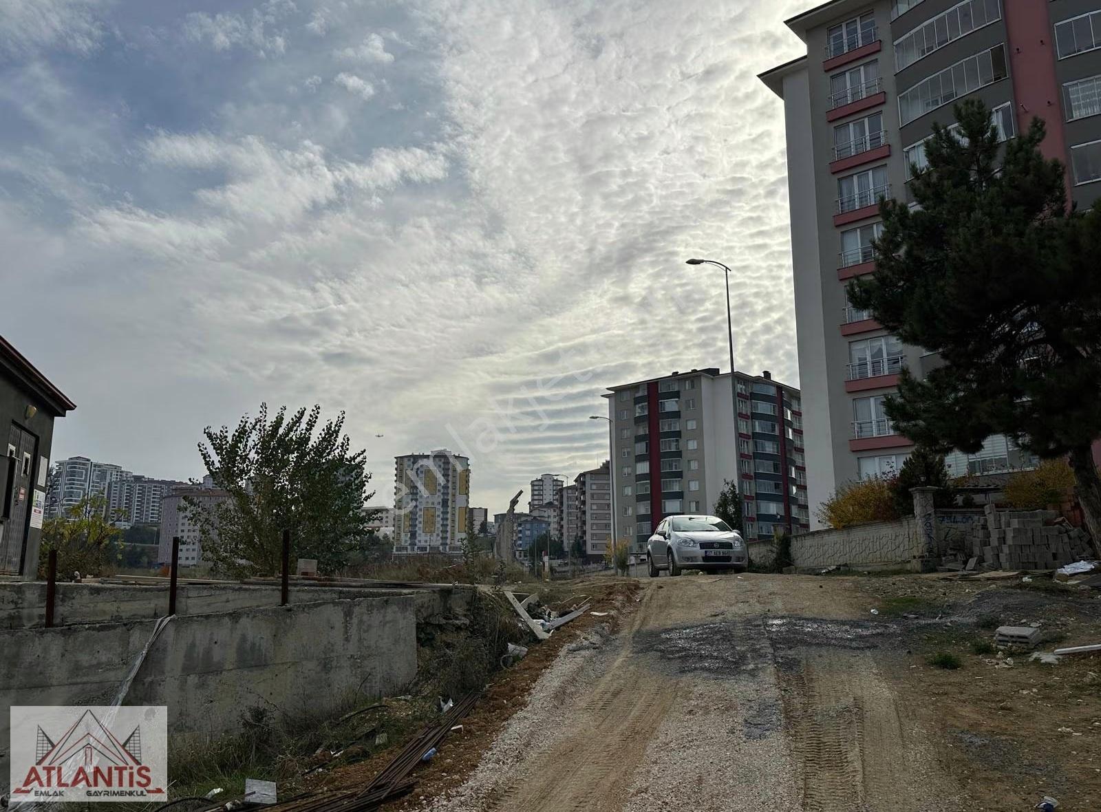 Üniversitenin Girişinde Yatırım Fırsatı Satılık 1+1 Daire - Görsel 11