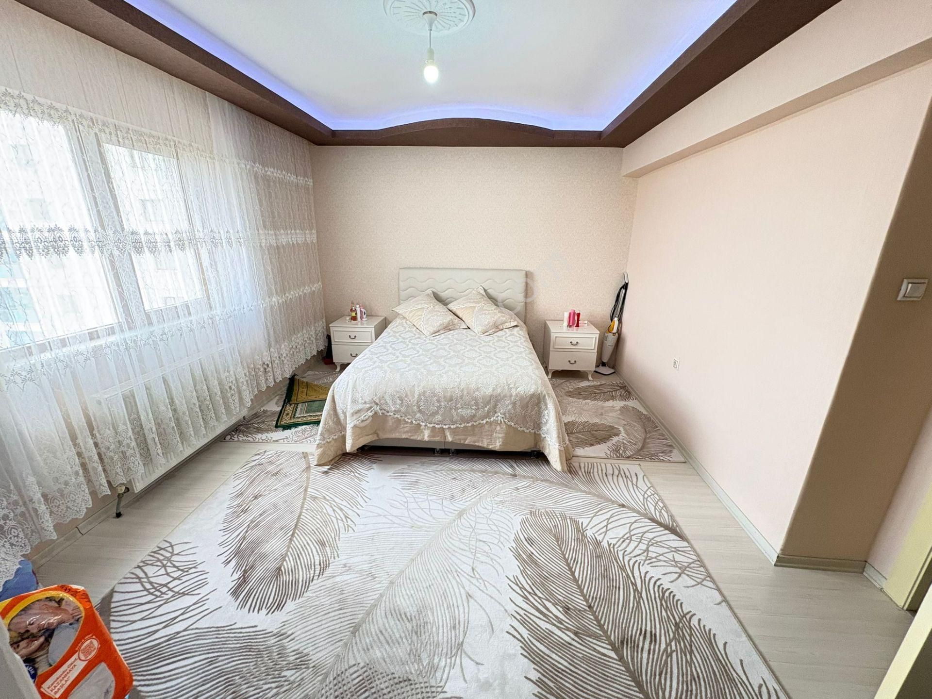 İmaremlak2'den Saray Cadde Üzerinde 3+1 175m2 3 Cepheli Site - Görsel 9