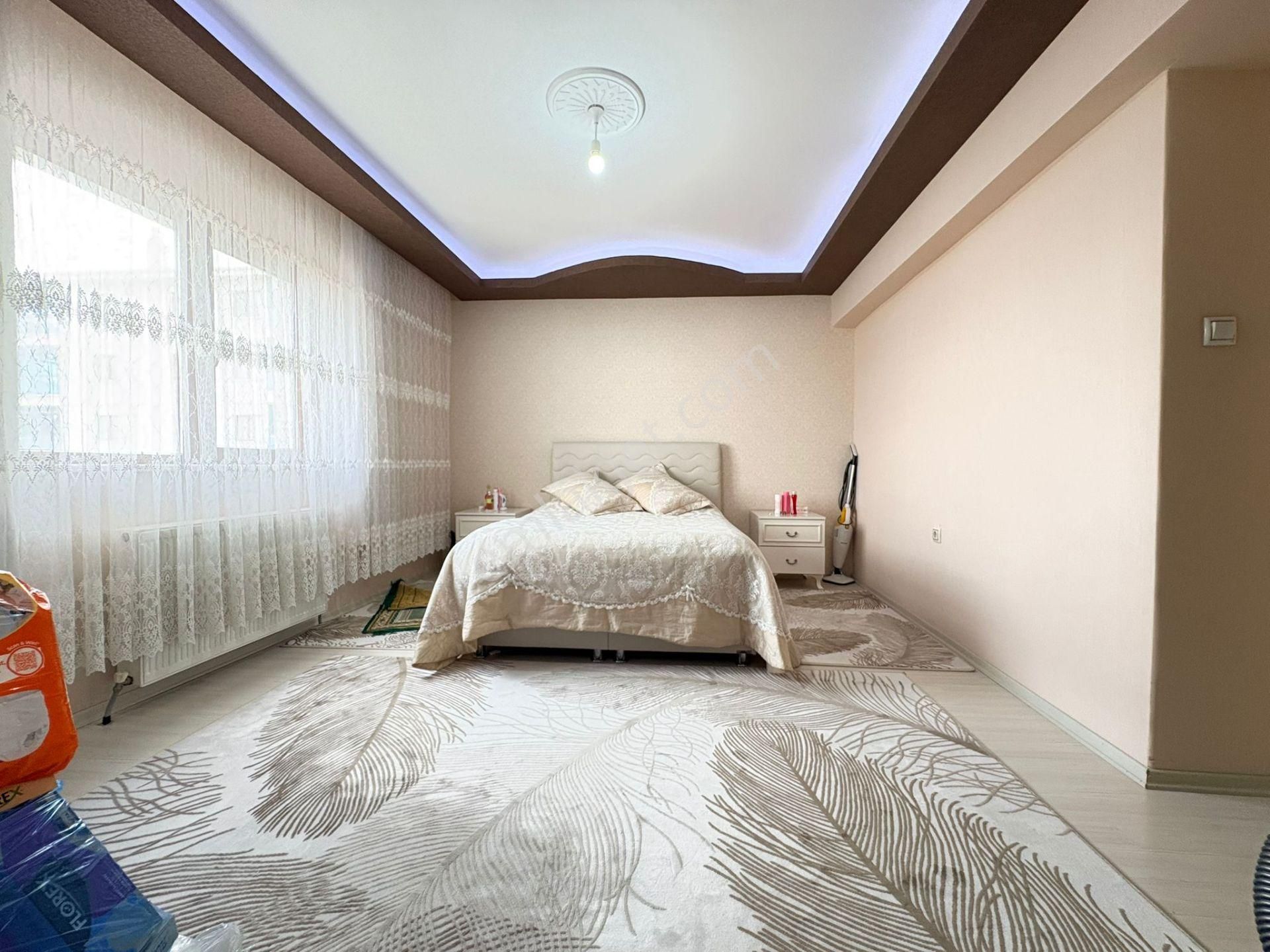 İmaremlak2'den Saray Cadde Üzerinde 3+1 175m2 3 Cepheli Site - Görsel 10