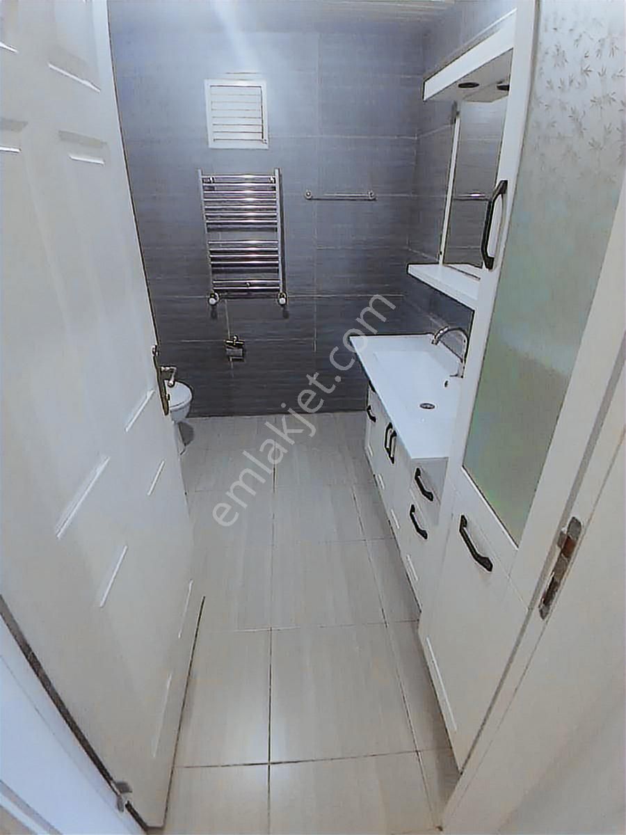 Küçükköy Validesuyu Konutlarında Büyük Tip Havuz Cepheli 2+1 - Görsel 33