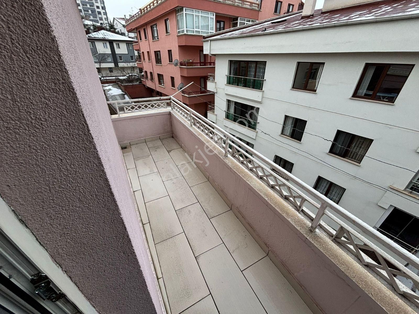 Kanaat'ten Sinan Caddesi Vadi Yakını Bağımsız Yapılı Güney Cp - Görsel 24