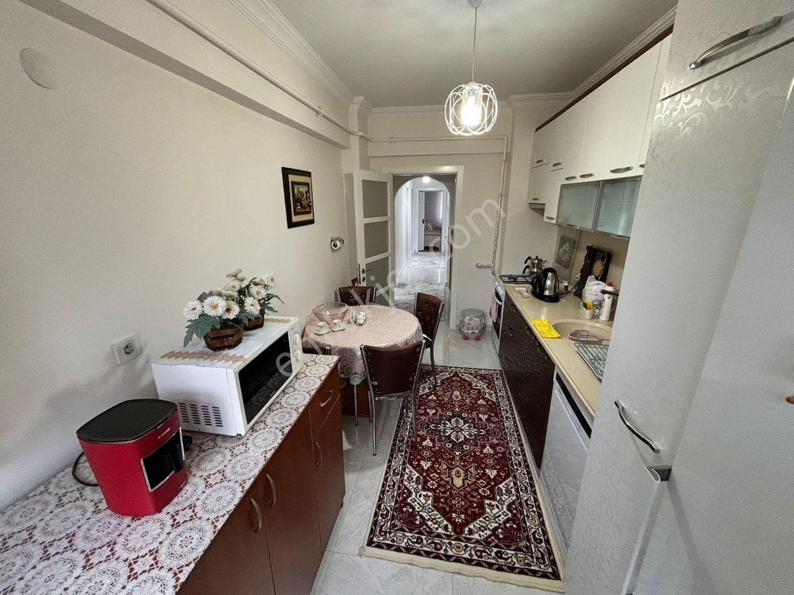 Kanaat'ten Sinan Caddesi Vadi Yakını Bağımsız Yapılı Güney Cp - Görsel 21