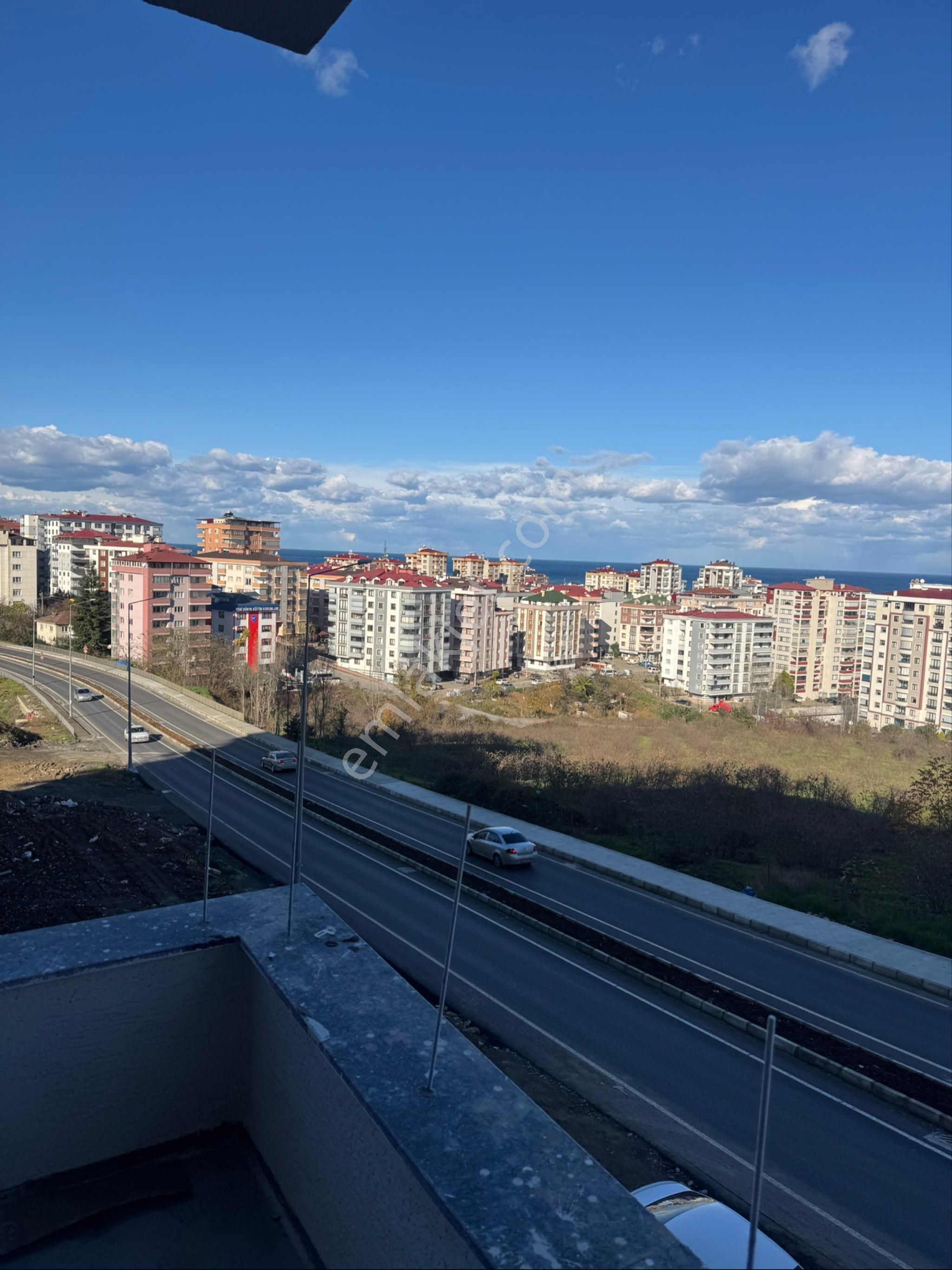 Yıldız Gayrimenkulden Cadde Üzerinde Satılık Sıfır Daireler - Görsel 11