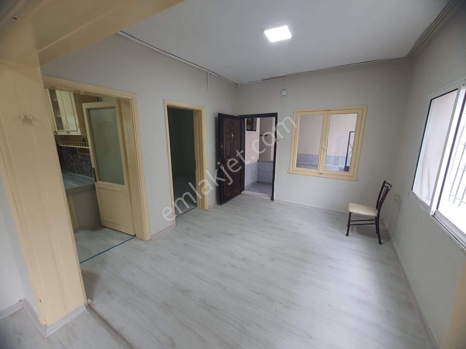 Ataşehir De İzbana Tranvaya Yakın Merkezde Kiralık 2+1 Daire - Görsel 17