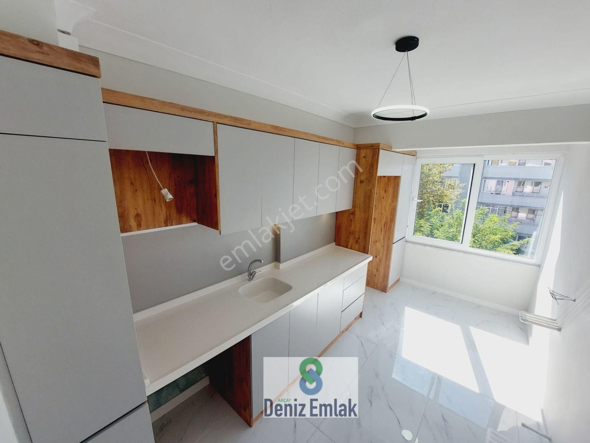 Denizden Akçayda Ön Cephe Arakat Geniş Masrafsız Satılık 2+1 Daire. - Görsel 19