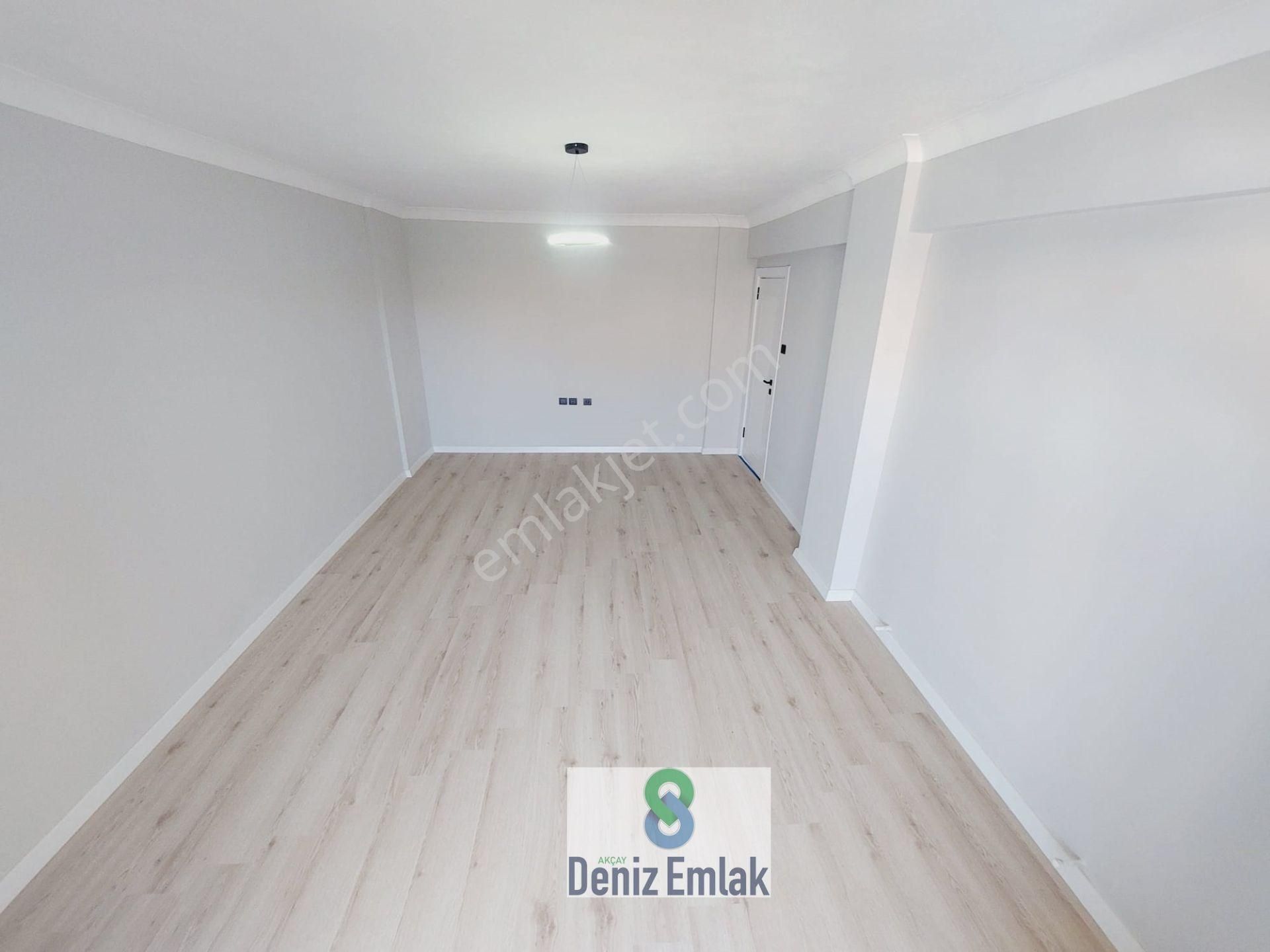 Denizden Akçayda Ön Cephe Arakat Geniş Masrafsız Satılık 2+1 Daire. - Görsel 26