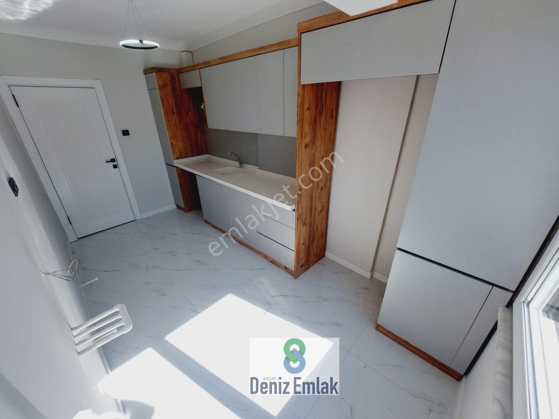 Denizden Akçayda Ön Cephe Arakat Geniş Masrafsız Satılık 2+1 Daire. - Görsel 14