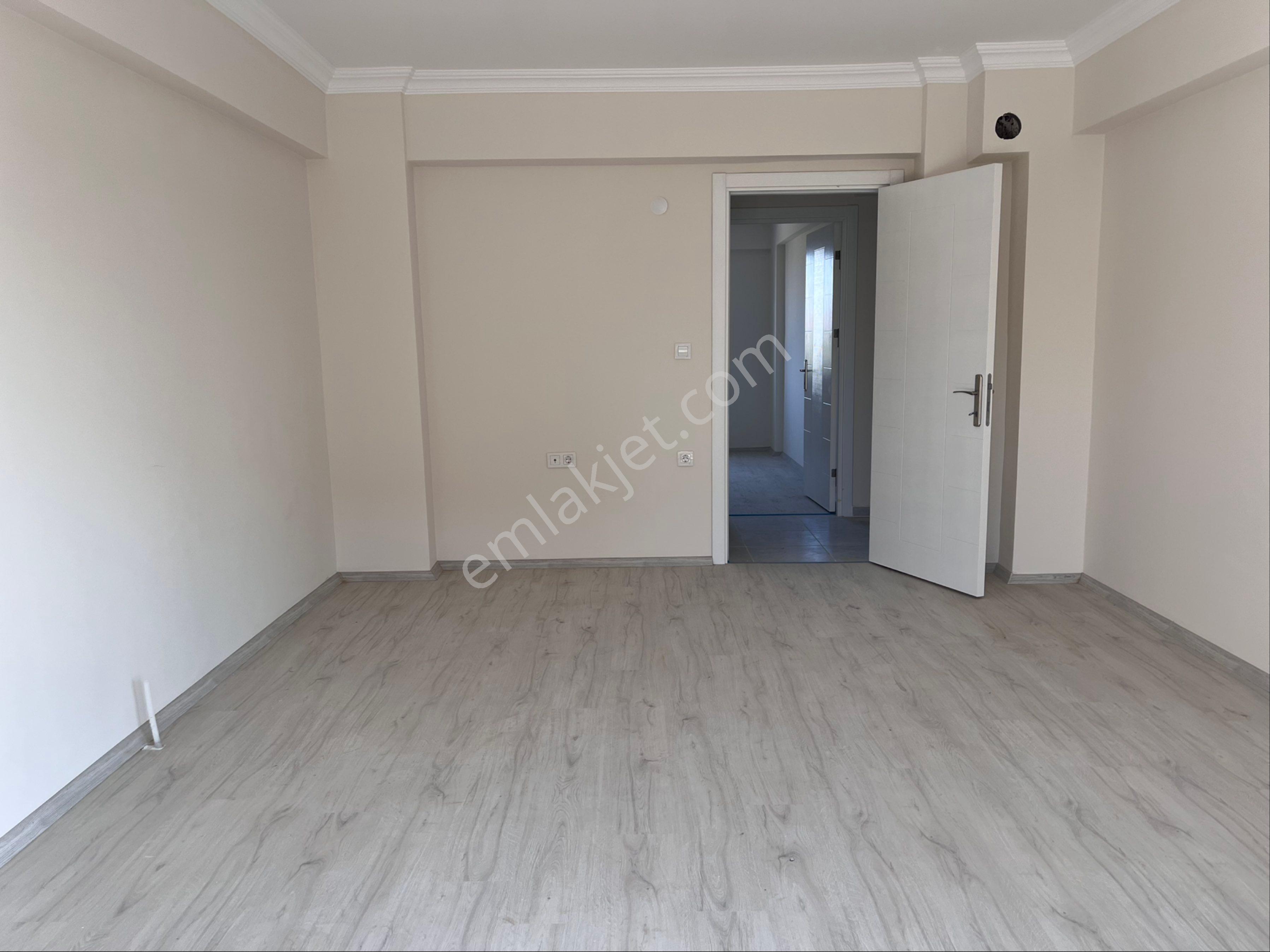 Şarköy Cumhuriyet Mh. Havuz Manzaralı (0) Daire Satılık - Görsel 6