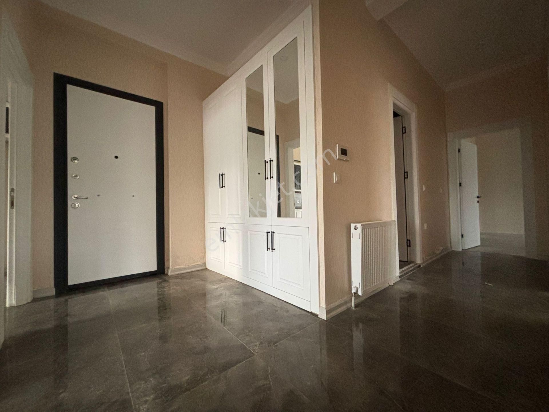Mera Emlaktan Kadıköy Mh. Havuz Manzaralı 3+1 Ultralüx Daire - Görsel 32