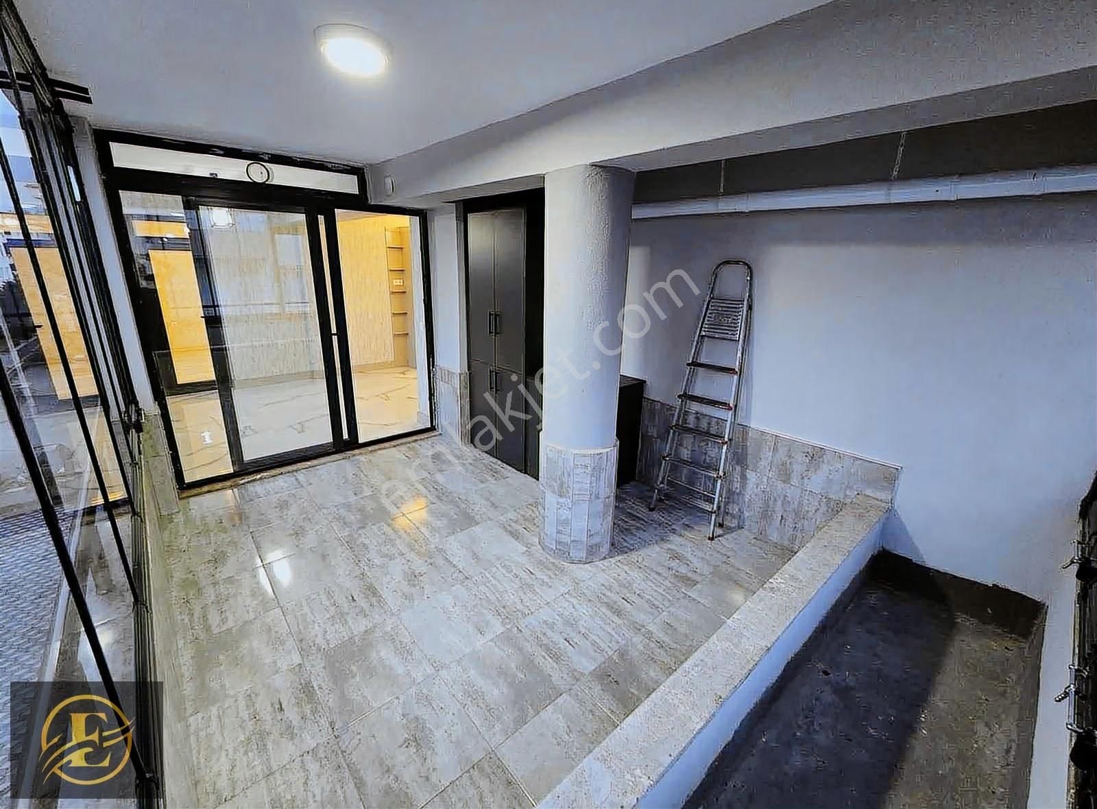 Ekolden Bölgesinin En İyi İşçilikli Ve Muazzam Konumunda 2,5+1 - Görsel 11