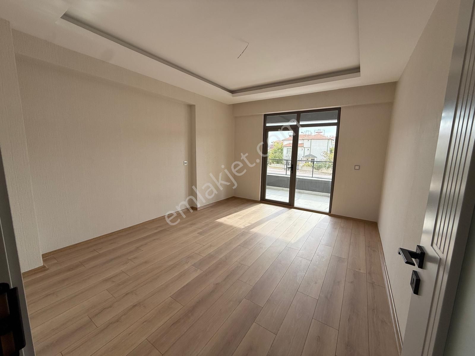 Alparslan Türkeş Cd Larmina Garden 4+1 Arakat Cadde Cephe Fırsat - Görsel 18