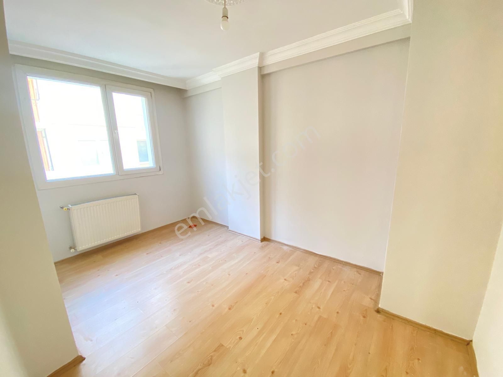Gülcü Gayrimenkulden Cadde Üzerinde Kiralık Ara Kat Daire - Görsel 15