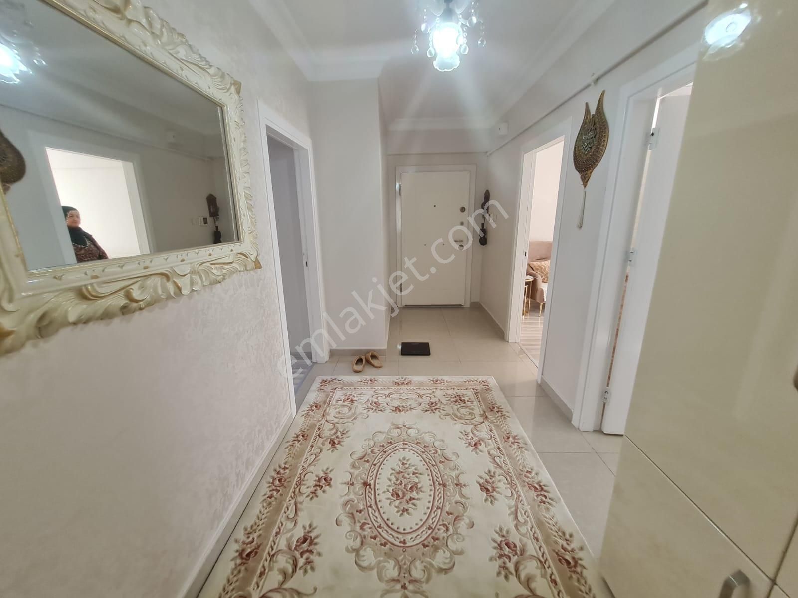 Bahçelievler Siyavuşpaşa Mustafa Kemal Paşa Cd. Yakın 3+1 145m2 - Görsel 3