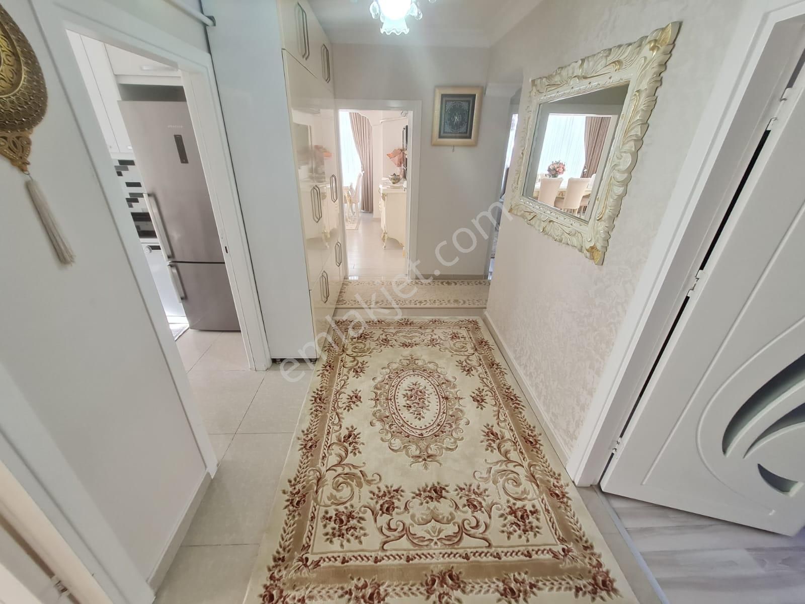 Bahçelievler Siyavuşpaşa Mustafa Kemal Paşa Cd. Yakın 3+1 145m2 - Görsel 4