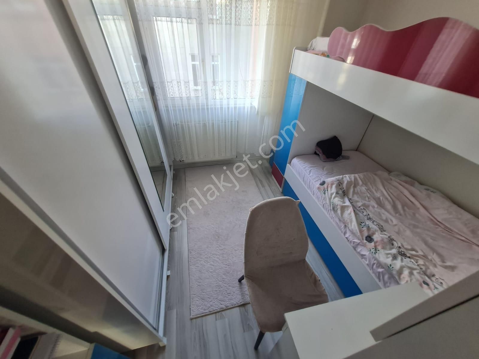 Bahçelievler Siyavuşpaşa Mustafa Kemal Paşa Cd. Yakın 3+1 145m2 - Görsel 11