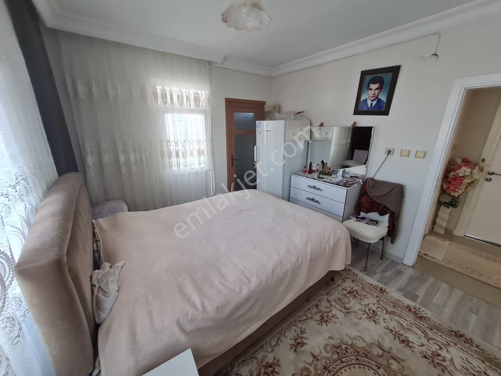 Bahçelievler Siyavuşpaşa Mustafa Kemal Paşa Cd. Yakın 3+1 145m2 - Görsel 25