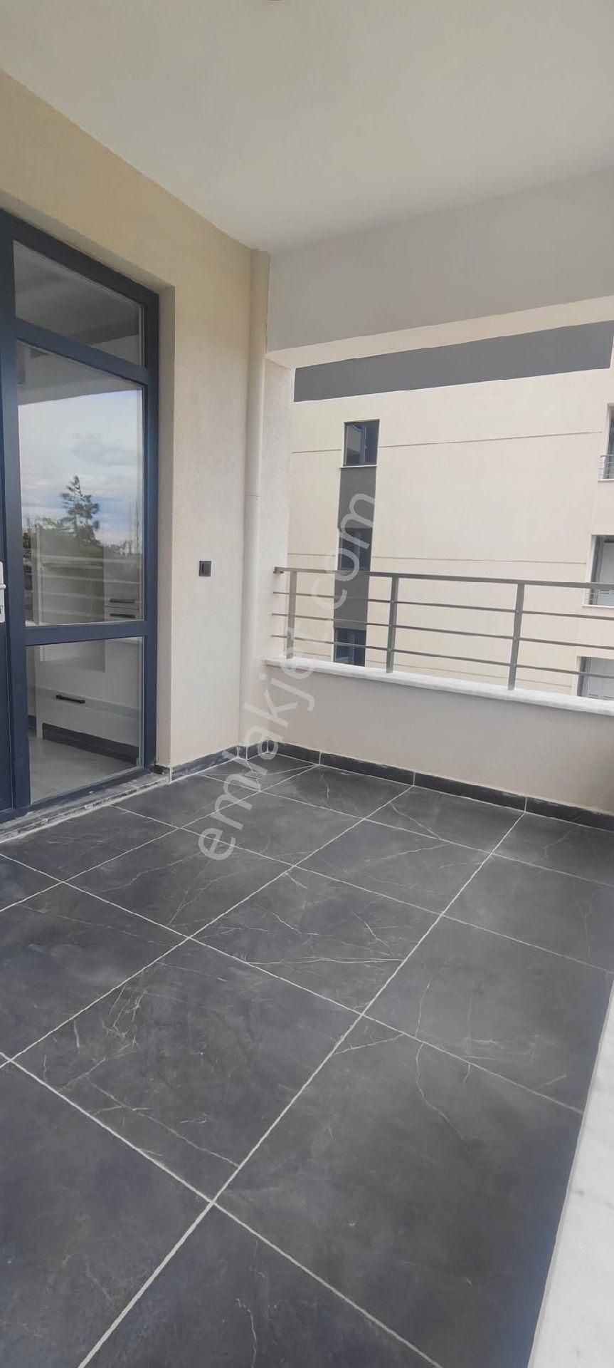 Konya Meram Alpaslan Mahallesi'nde Satılık 2+1 Arakat Daire - Görsel 14