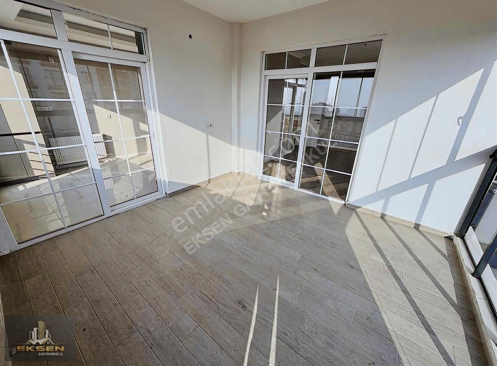 Eksen'den Lüks Yapılı Manzaralı 4+1 Masrafsız Site Dairesi - Görsel 7