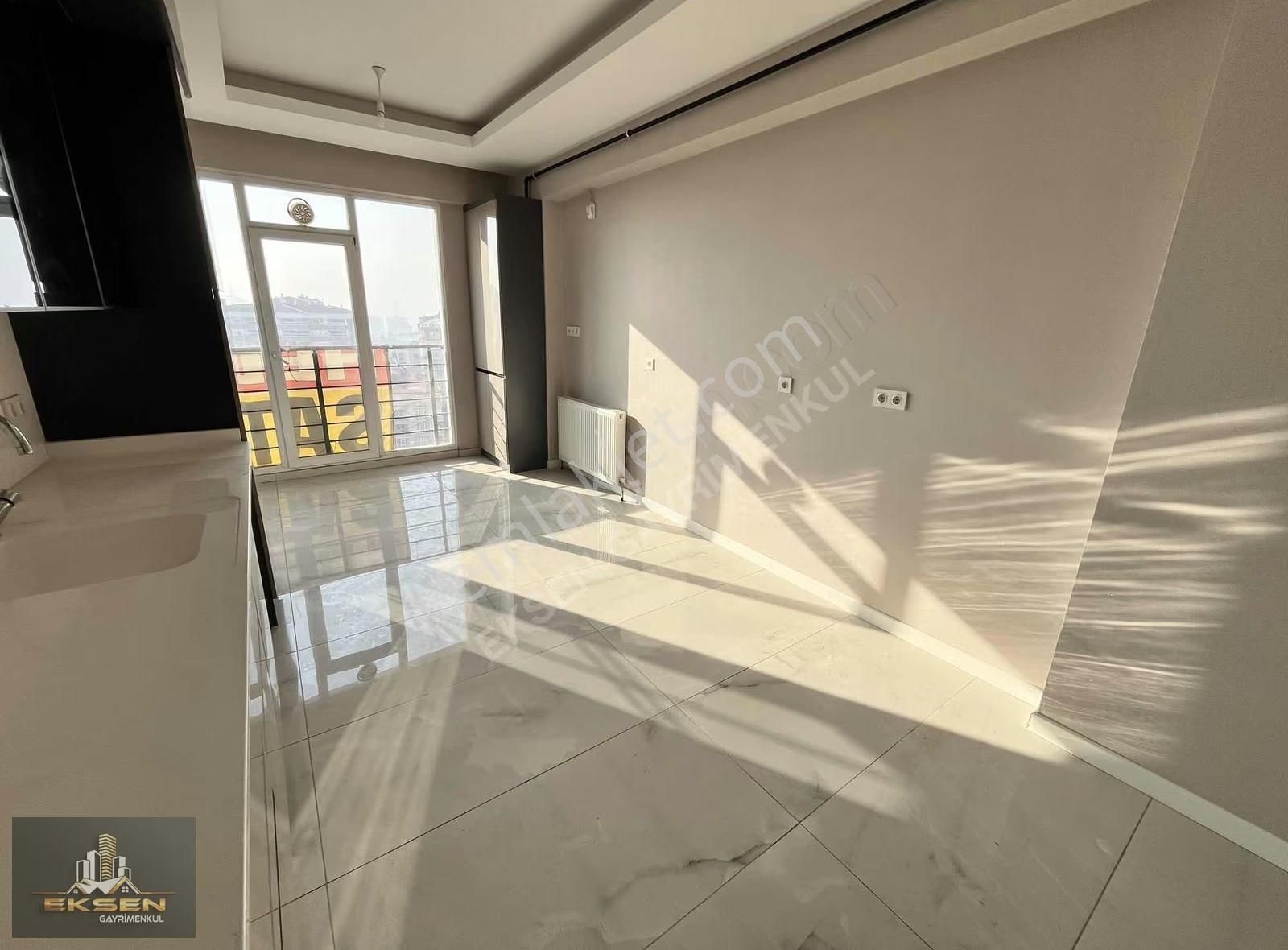 Eksen'den Lüks Yapılı Manzaralı 4+1 Masrafsız Site Dairesi - Görsel 11