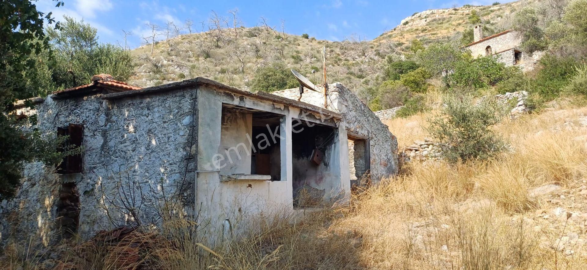 Gökova Körfezinin Eşsiz Cenneti Çökertme Koyu İçinde Ahır Ve Kagir Ev Olan Arazi Satılık - Görsel 21