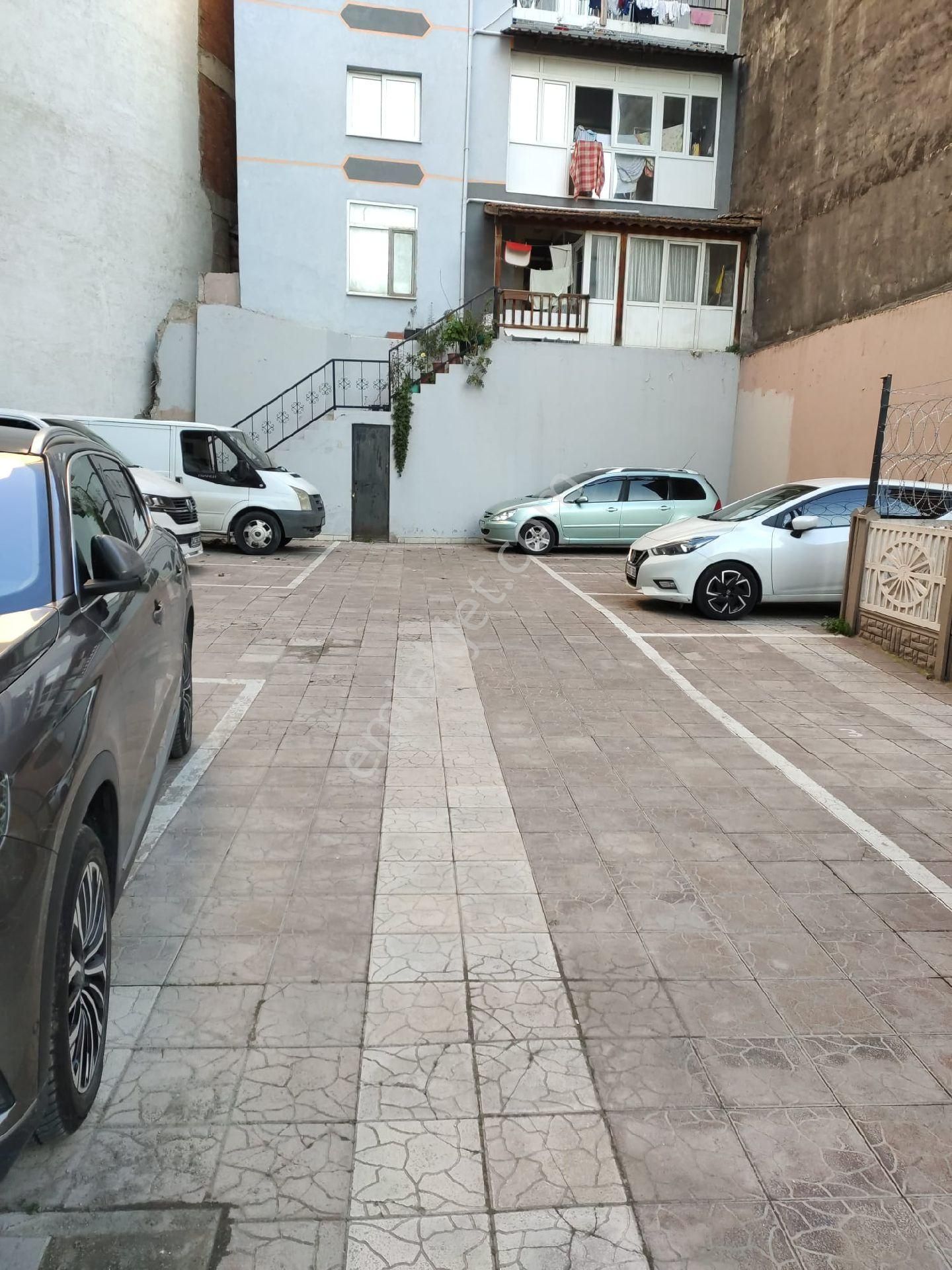 İzmir Konak Eşrefpaşa Cadde Üzerinde 3+1,doğalgazlı, Asansörlü, Lüks D - Görsel 17