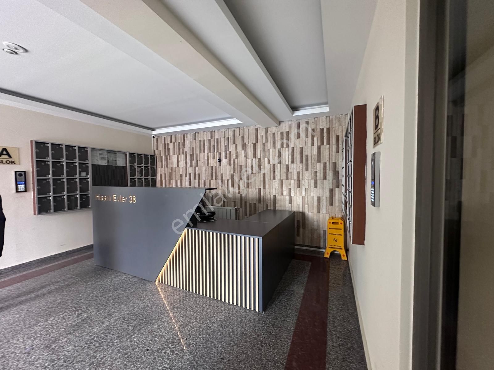 Erenköy Kaşanelerde 7/24 Güvenlikli Havuzlu Prestijli Binada - Görsel 35