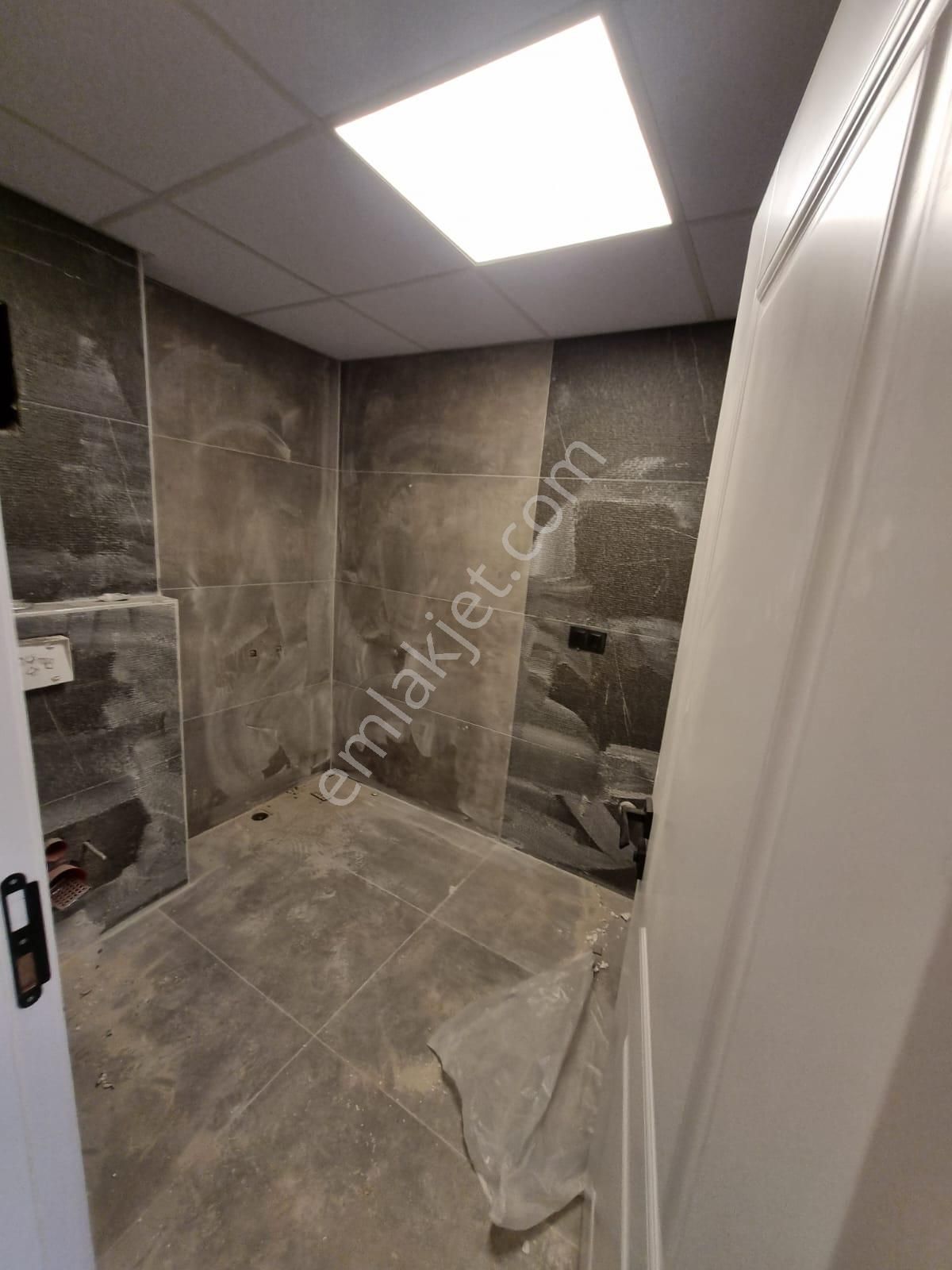 Çamlıca Mahallesinde Satılık 2+0 Daire - Görsel 8