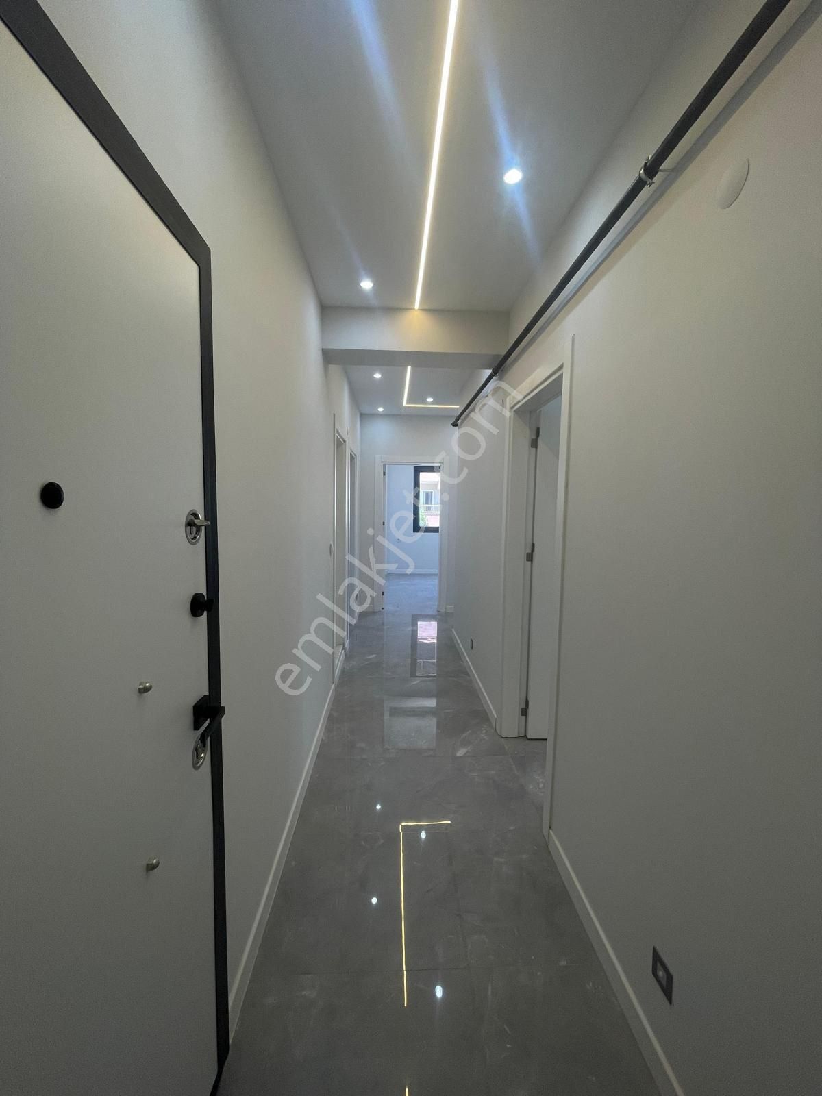 Nazilli Yıldıztepe Mah.satılık 3+1 Lüx İşçilikli Daire - Görsel 4