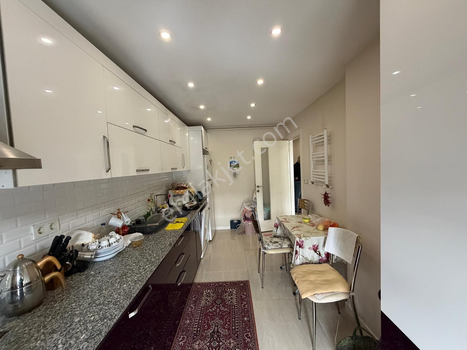 Bahçelievler Butik Site İçi 3.kat 3+1 K.oto Parklı 7/24 Güvenlik - Görsel 16