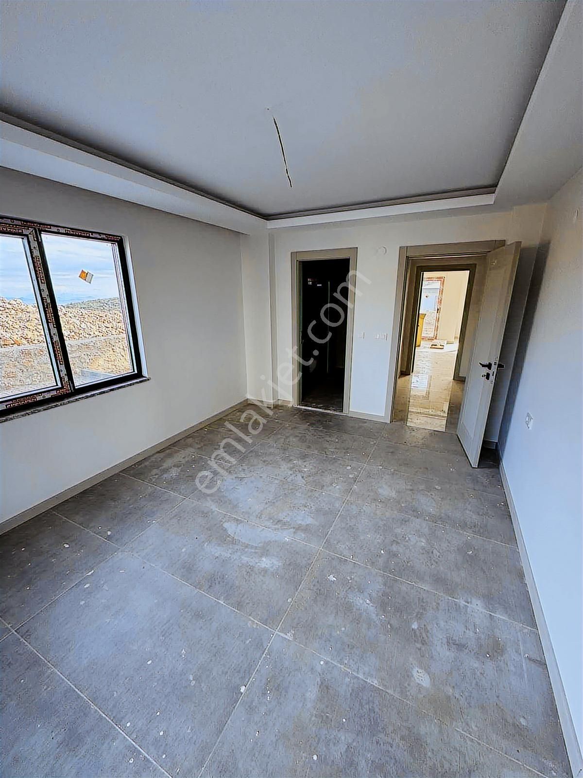 Muğla Ula Sıfır Yerden Isıtma Ebeveyn Banyolu Daire - Görsel 4