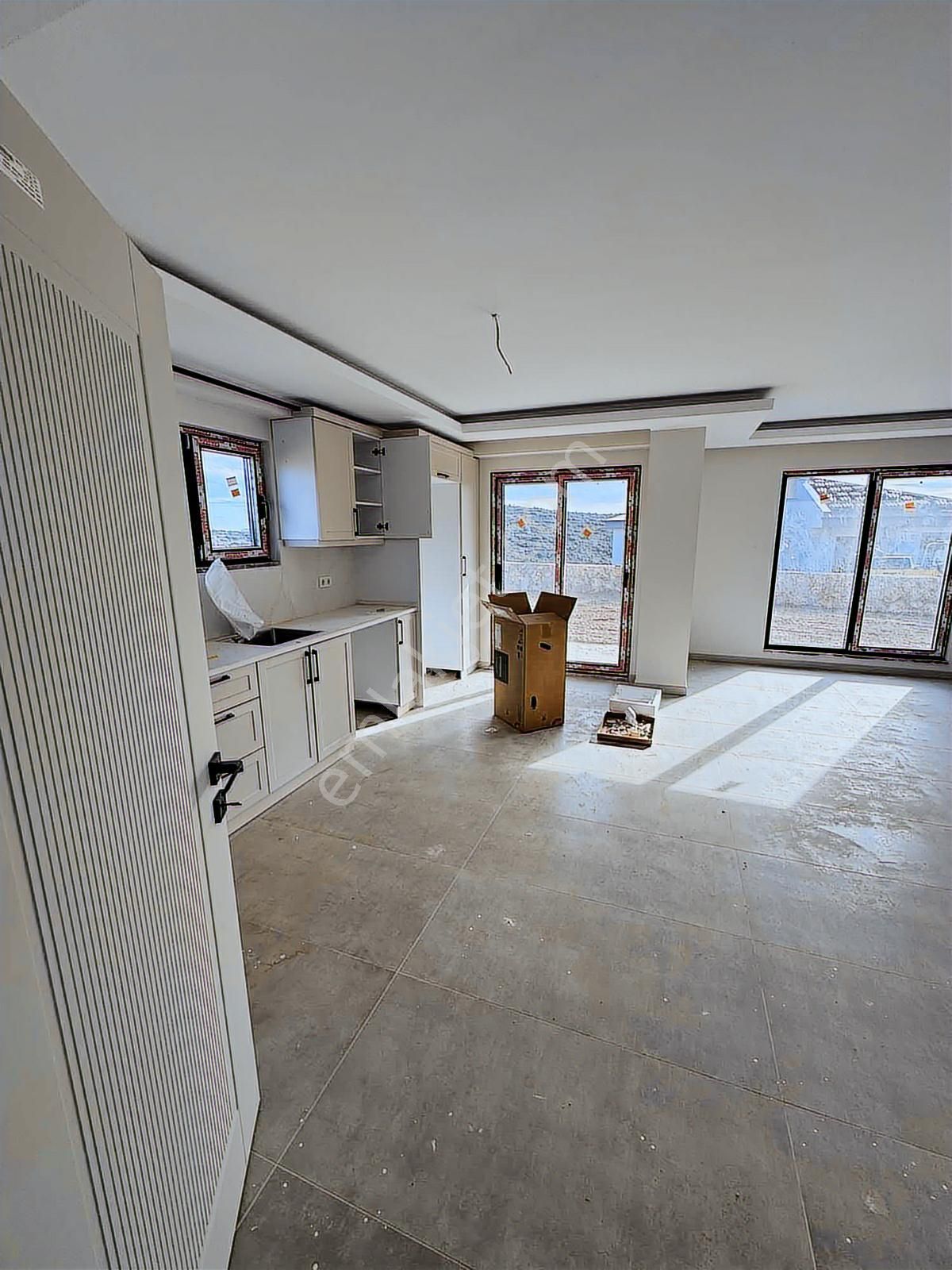 Muğla Ula Sıfır Yerden Isıtma Ebeveyn Banyolu Daire - Görsel 31