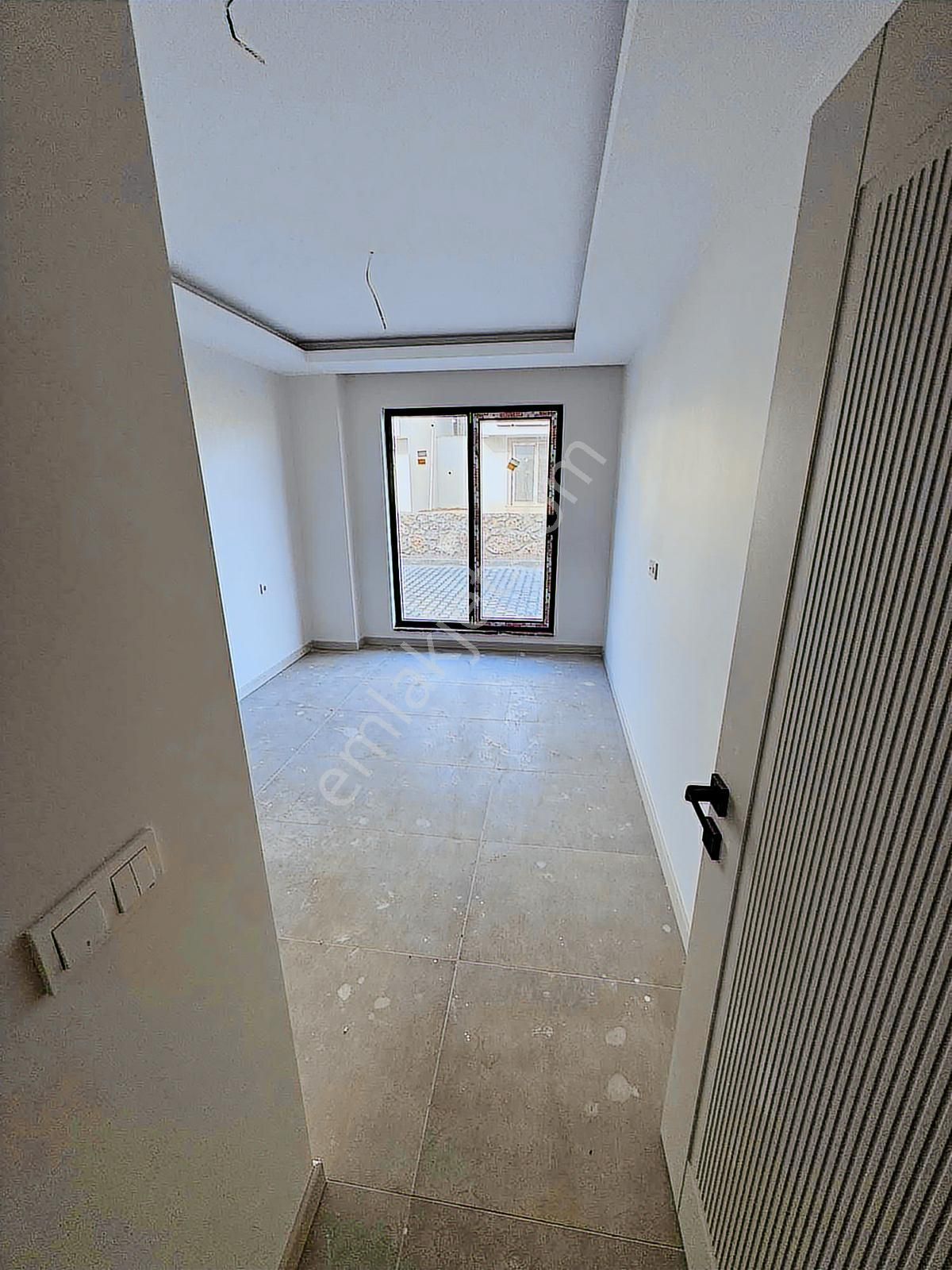 Muğla Ula Sıfır Yerden Isıtma Ebeveyn Banyolu Daire - Görsel 13