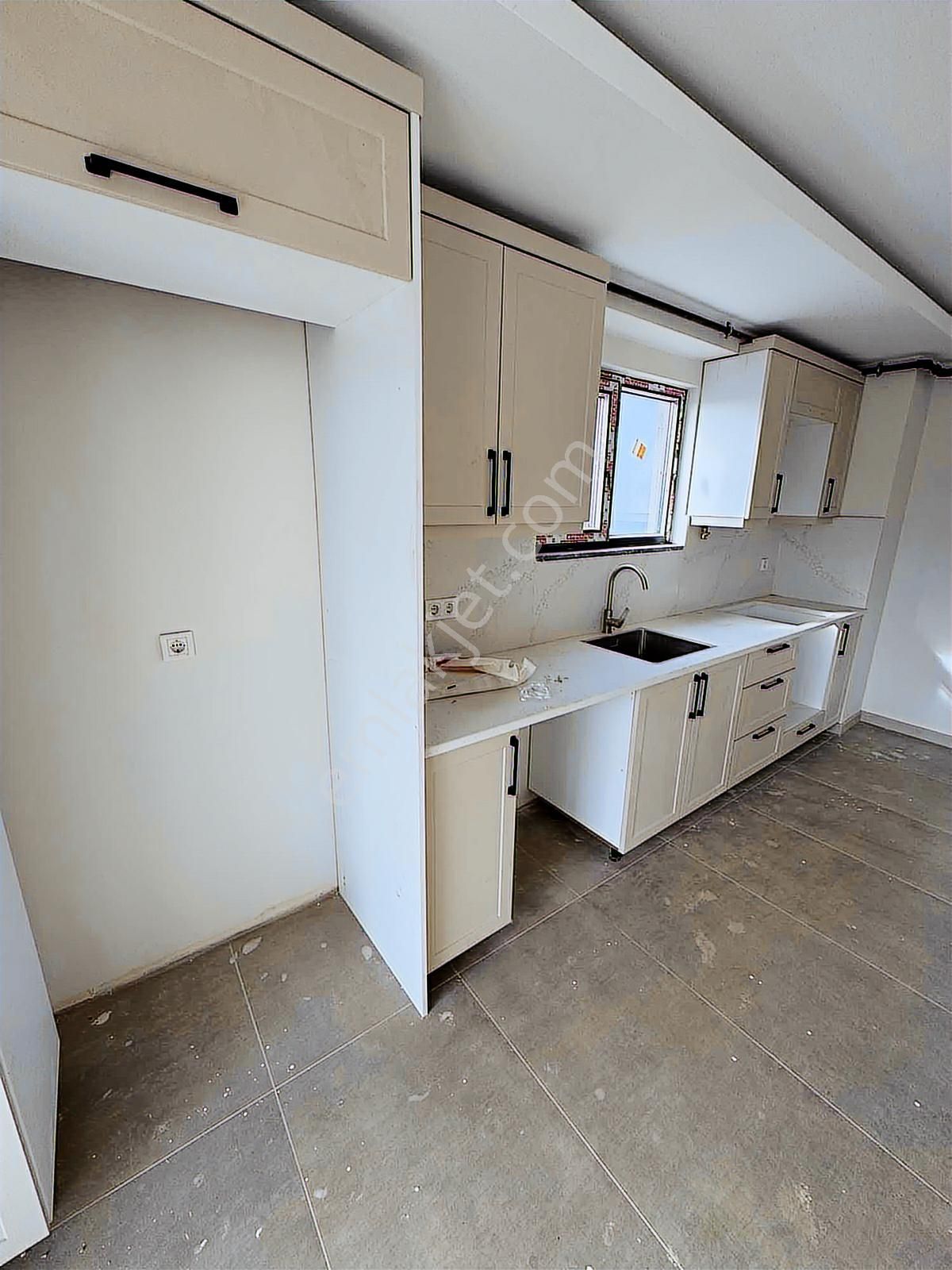 Muğla Ula Sıfır Yerden Isıtma Ebeveyn Banyolu Daire - Görsel 21