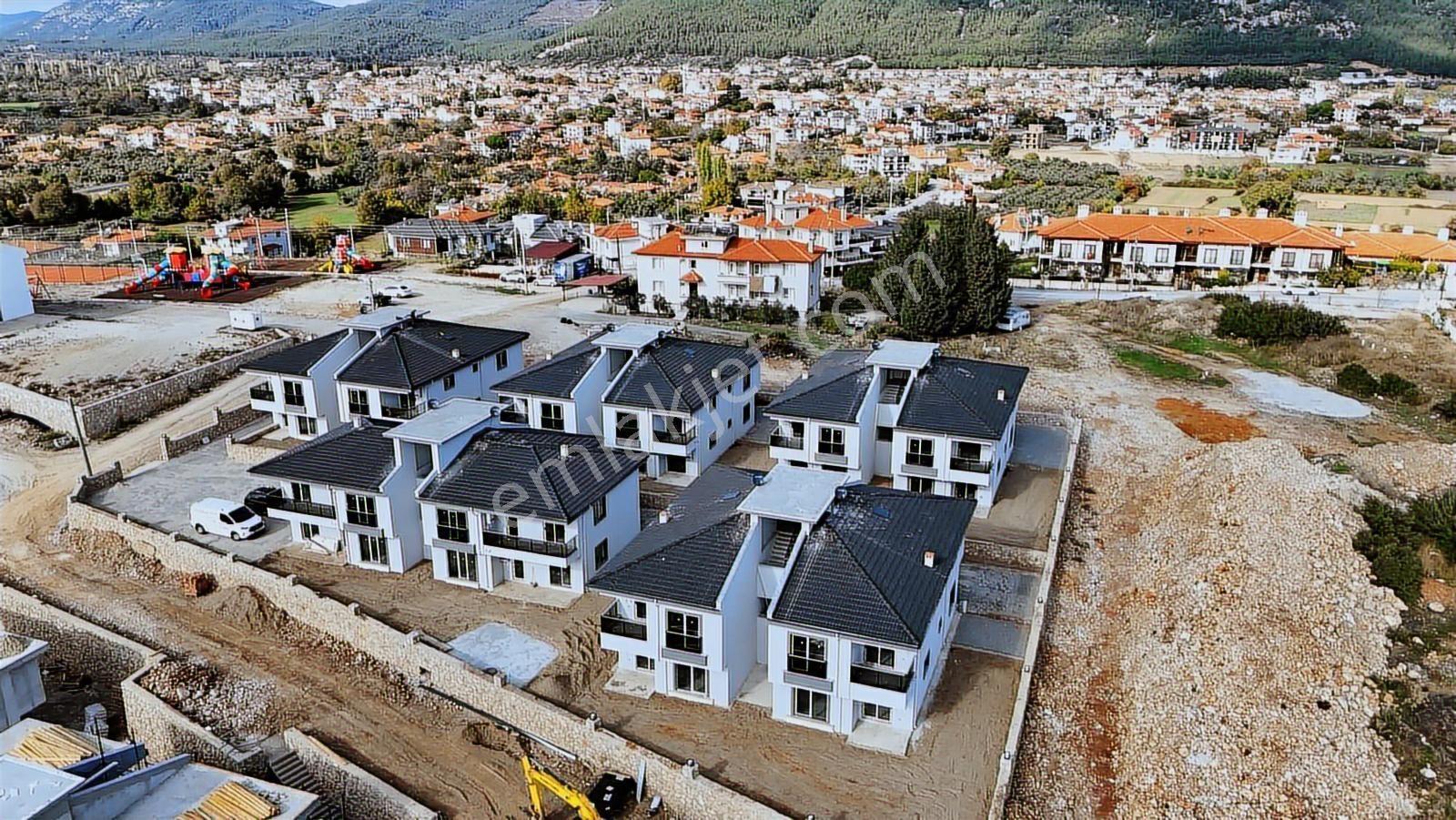 Muğla Ula Sıfır Yerden Isıtma Ebeveyn Banyolu Daire - Görsel 32