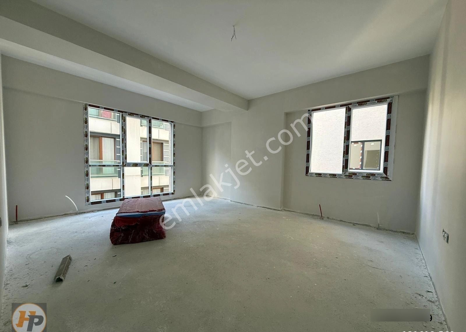 Hürriyet Cad.yeni Proje'de Cadde Üstünde Satılık Daire - Görsel 13