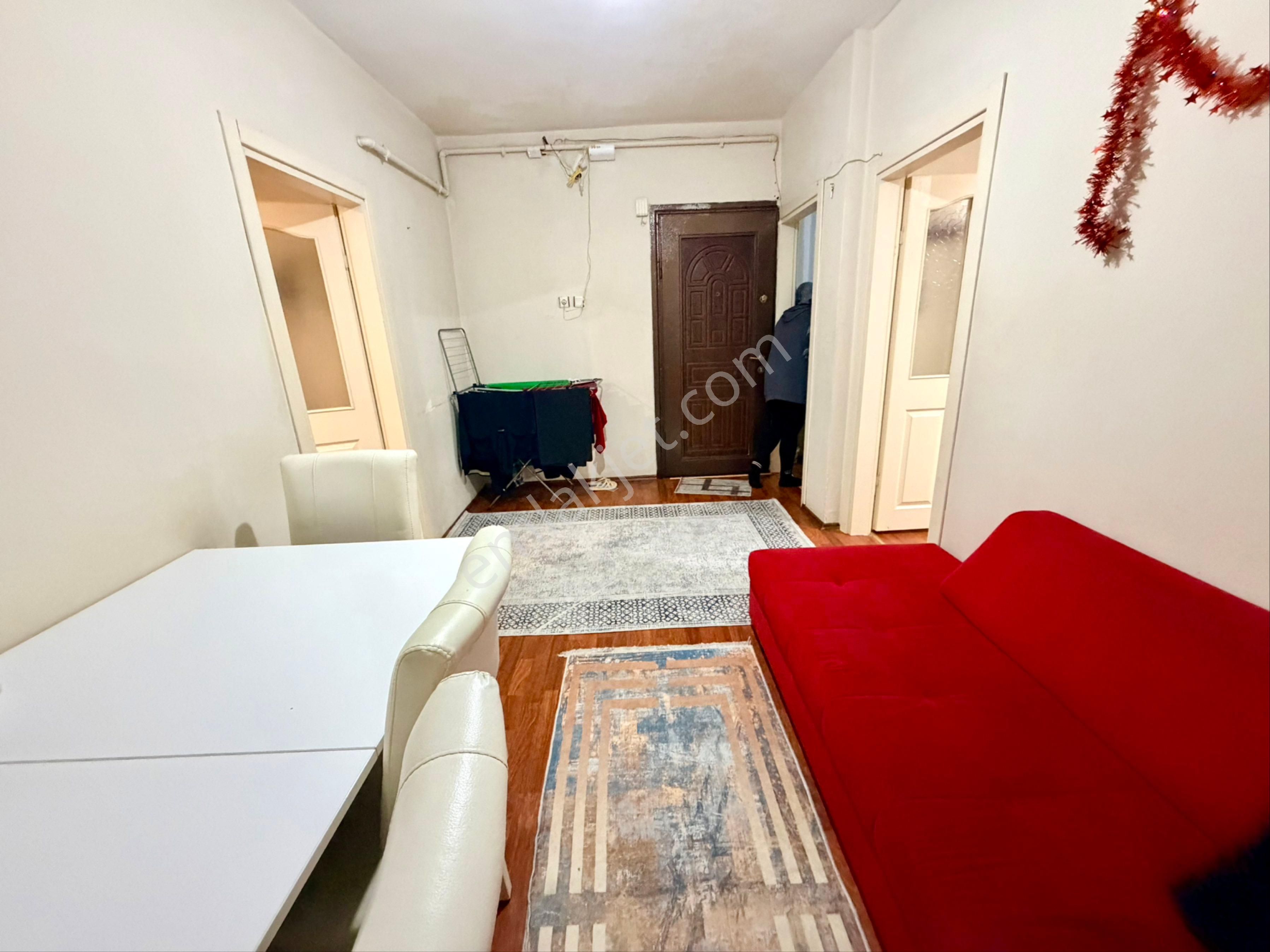 Mahmutbey Caddesi Şahin Durakta Satılık Daire Ve Dukkan 37 Hisseli 3 Kat 3.700.000₺ - Görsel 11
