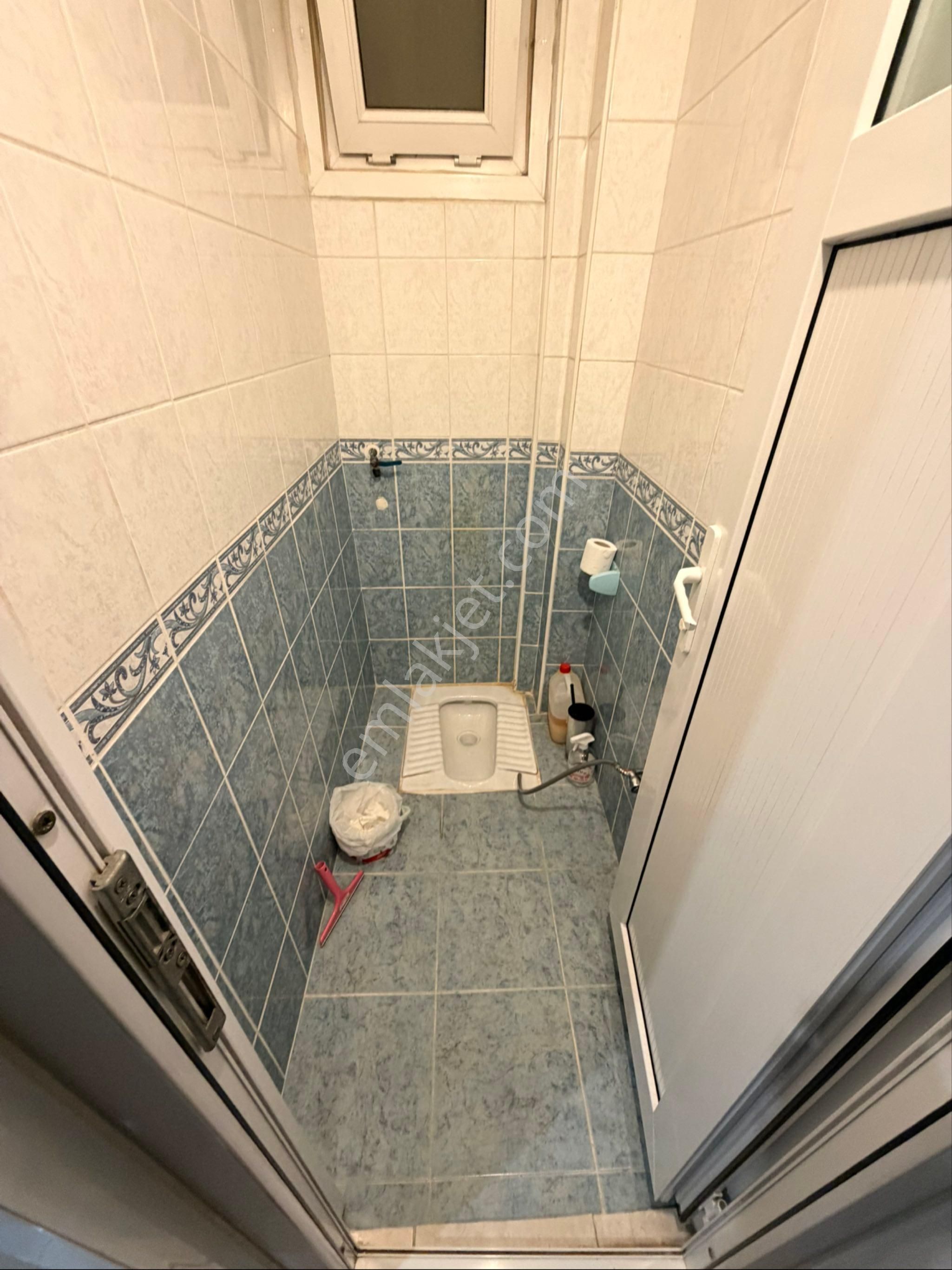 Mahmutbey Caddesi Şahin Durakta Satılık Daire Ve Dukkan 37 Hisseli 3 Kat 3.700.000₺ - Görsel 6