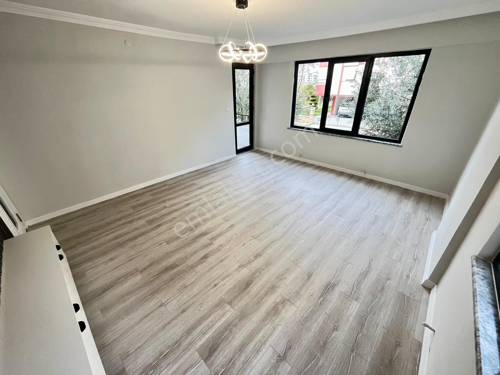 Akçay Sezgin Emlak'tan Ön Cephe Doğalgazlı Satılık 3+1 Lüx Daire - Görsel 21