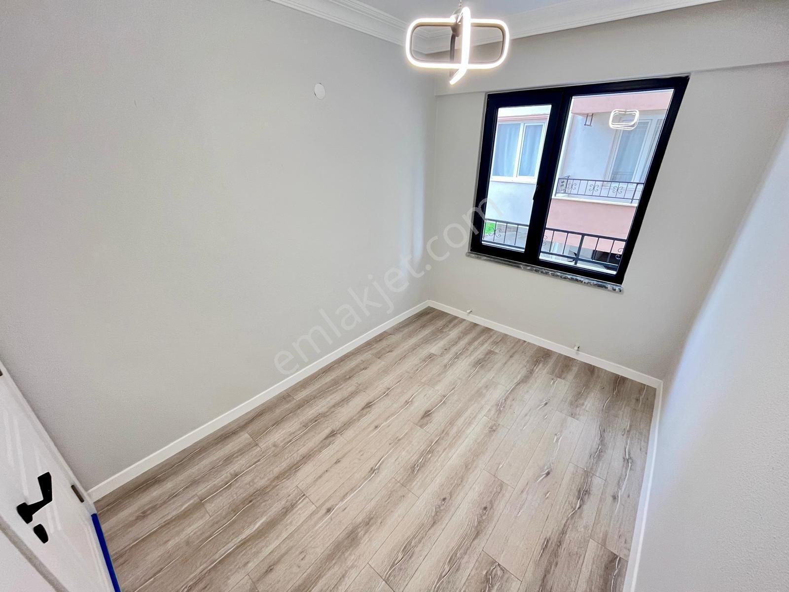 Akçay Sezgin Emlak'tan Ön Cephe Doğalgazlı Satılık 3+1 Lüx Daire - Görsel 22