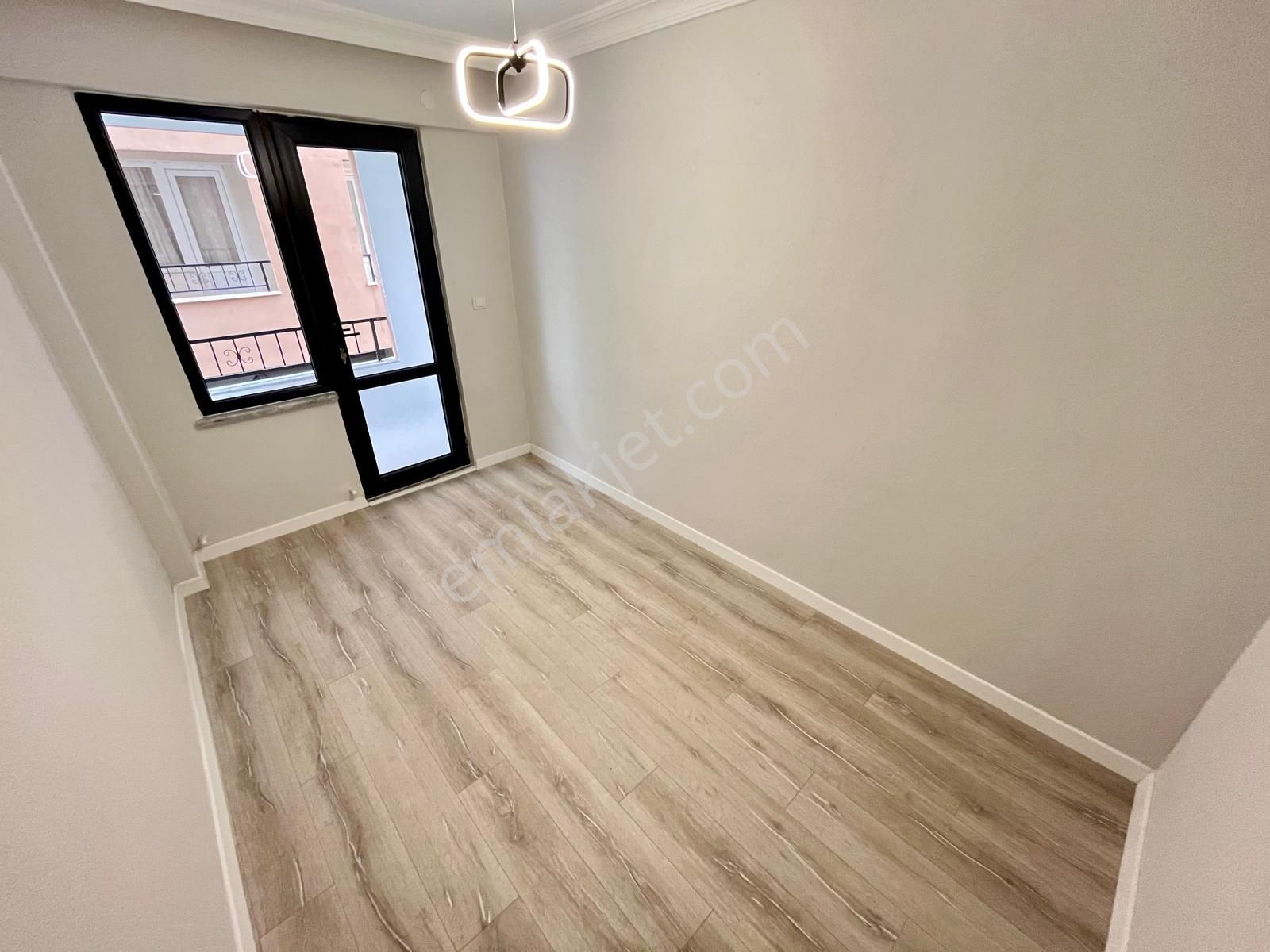 Akçay Sezgin Emlak'tan Ön Cephe Doğalgazlı Satılık 3+1 Lüx Daire - Görsel 19