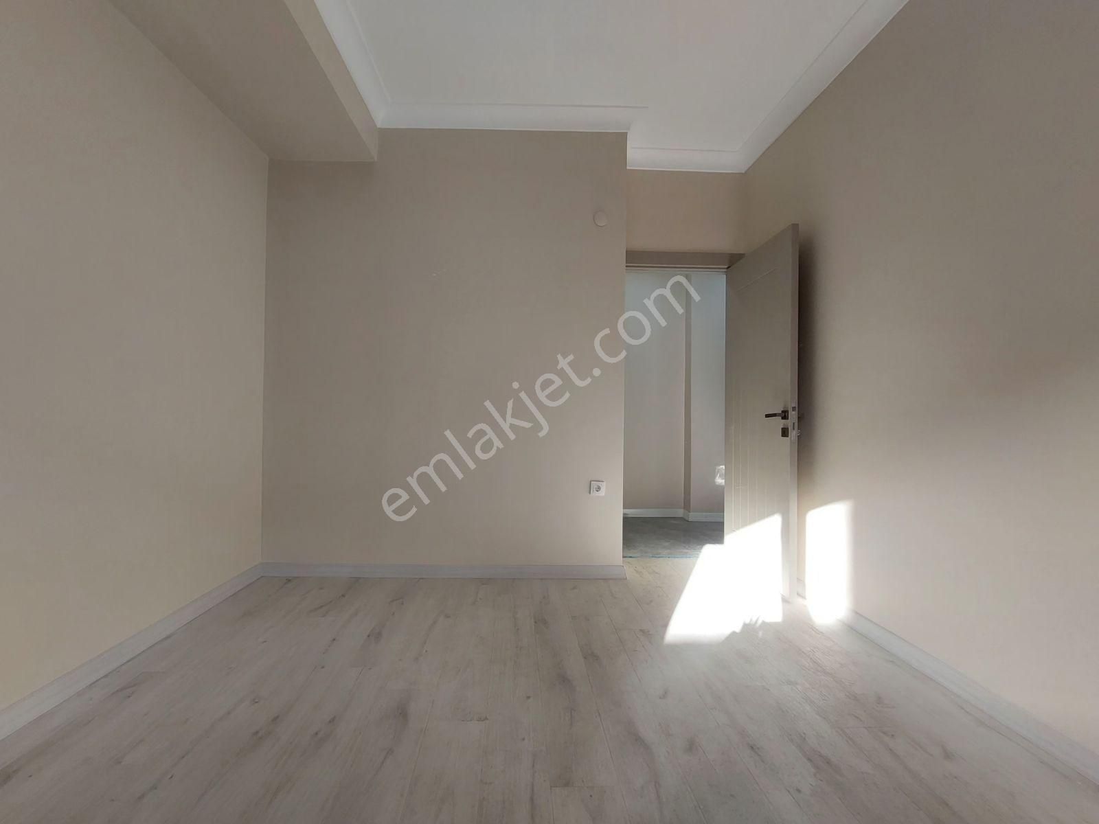 Mimar Yapı'dan Satılık Lux 2+1 Özel Dekorlu Ferah Arakat! - Görsel 6