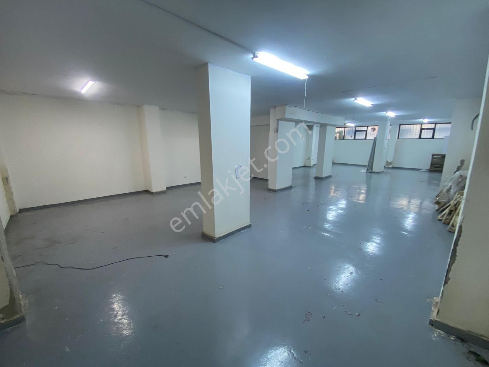 Kavacık Dörtyolda 140 M Depo İşyeri - Görsel 4