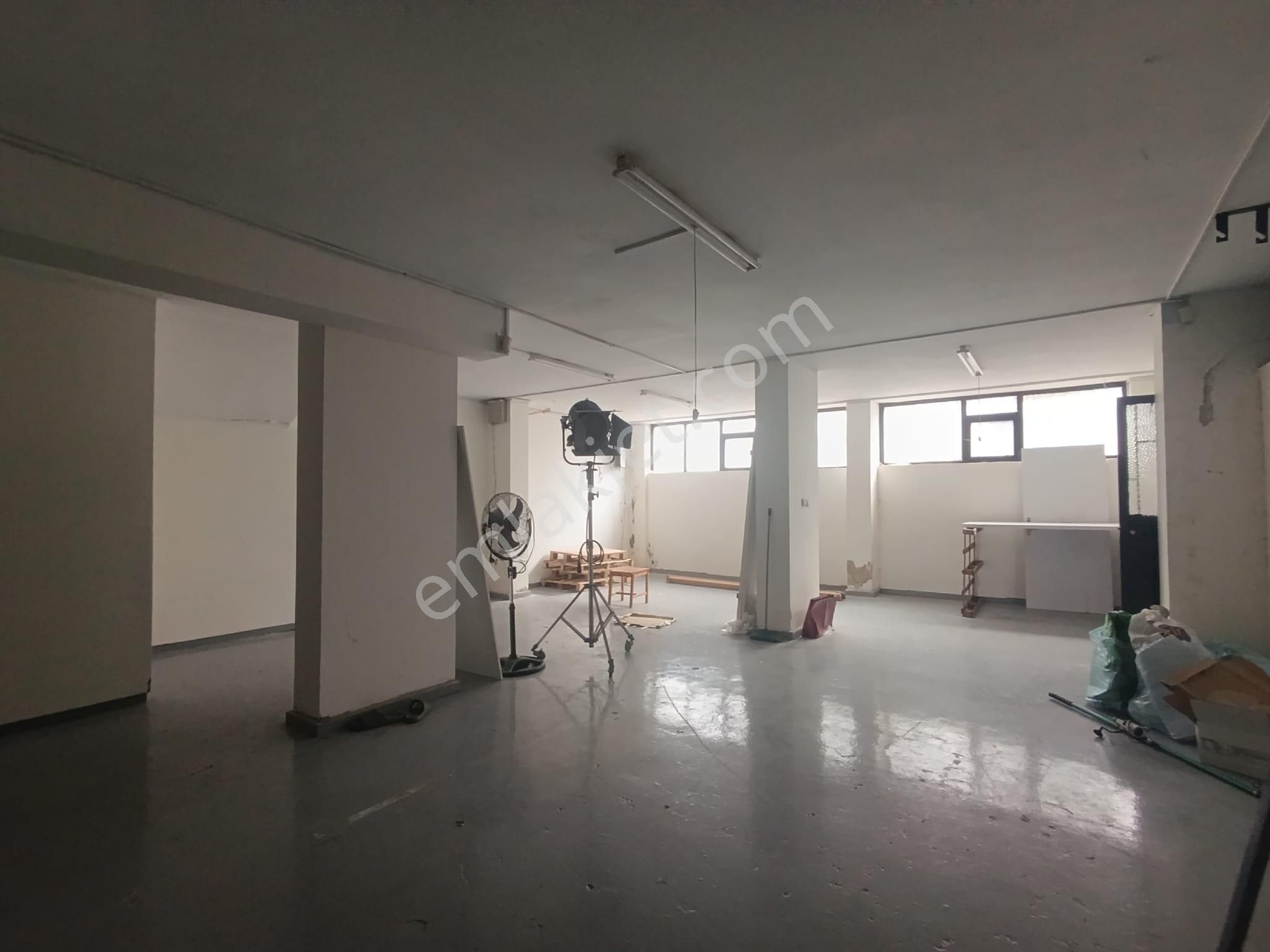 Kavacık Dörtyolda 140 M Depo İşyeri - Görsel 10