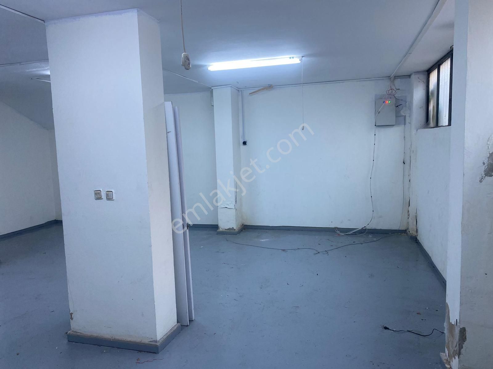 Kavacık Dörtyolda 140 M Depo İşyeri - Görsel 5